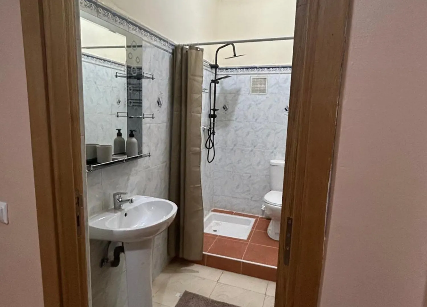 Appartement Tout Confort A Gueliz Avec Piscine Stunning Pool Διαμέρισμα Μαρακές
