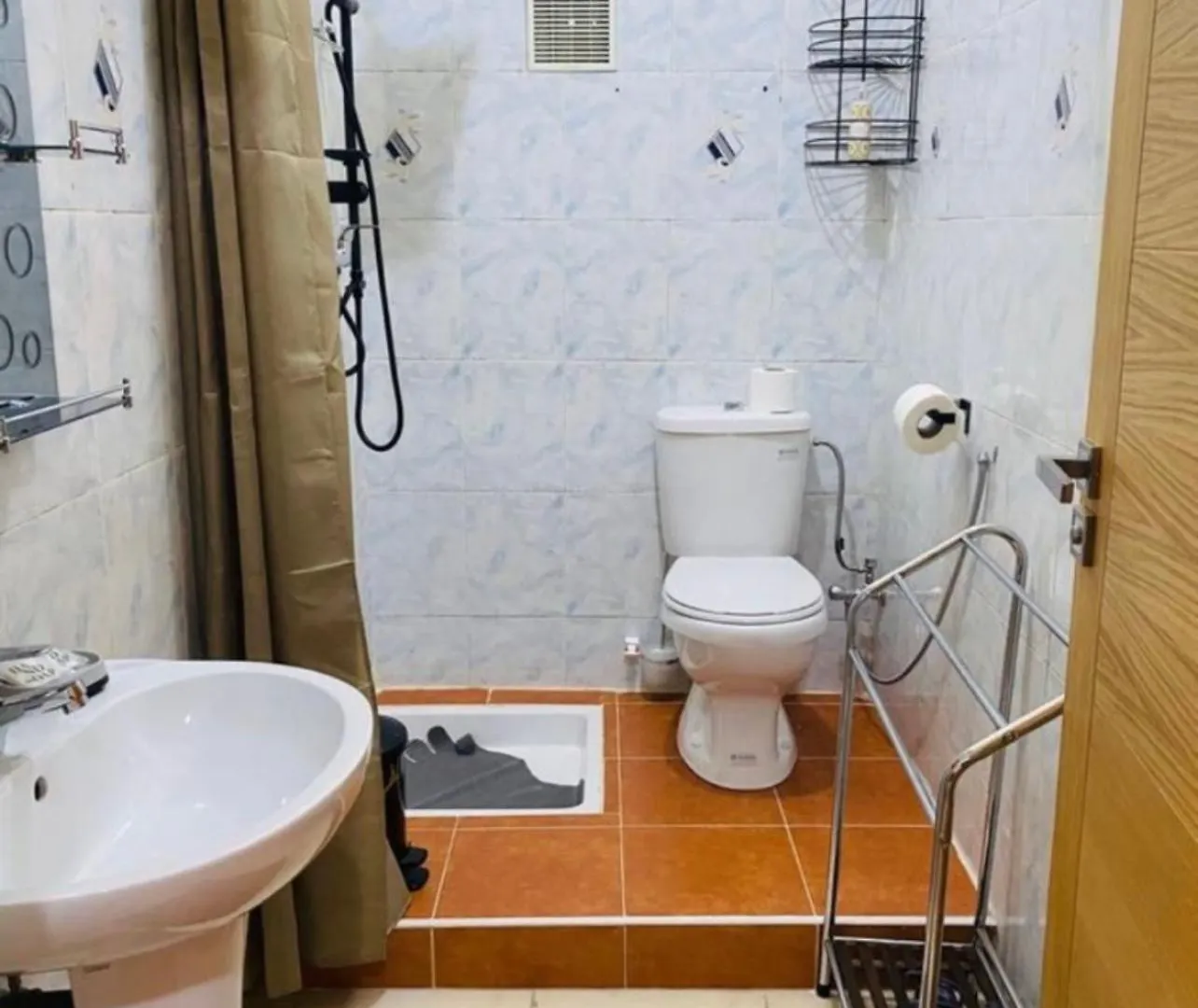 アパート Appartement Tout Confort A Gueliz Avec Piscine Stunning Pool モロッコ